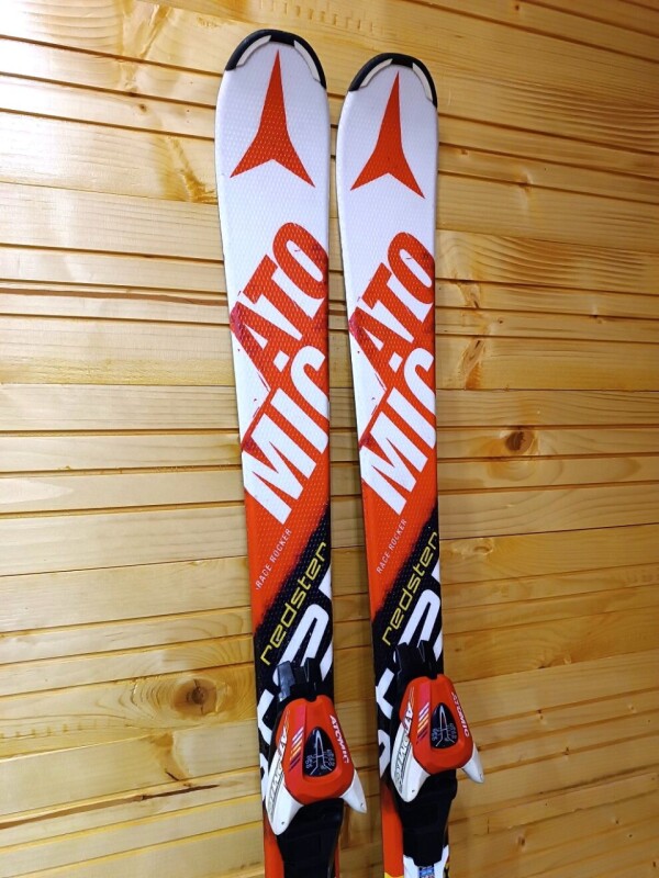 LYŽE ATOMIC REDSTER XT 140CM